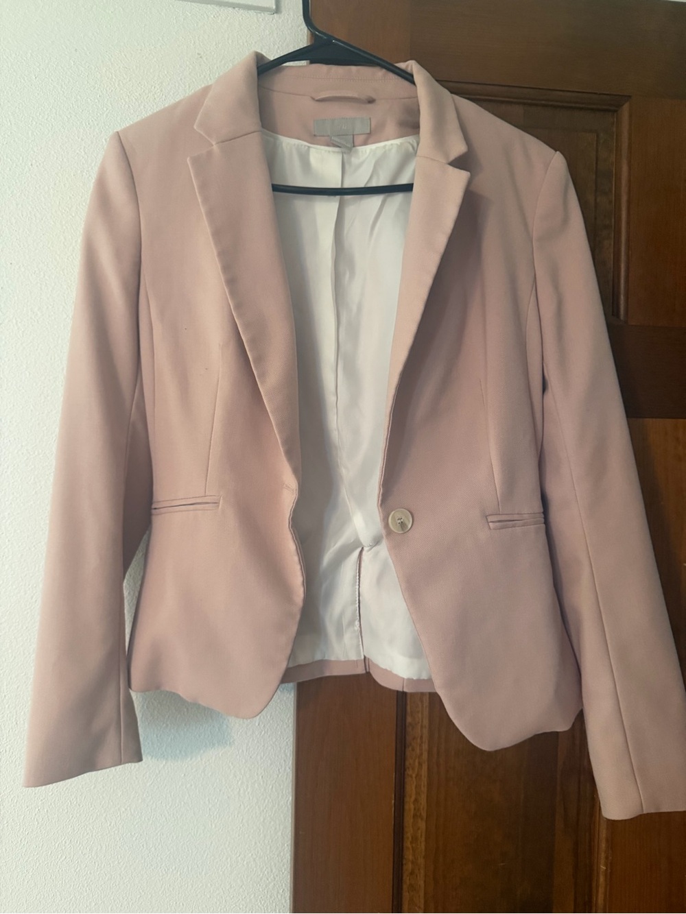 H&M Light Blush Pink Single-Button Tailored Blazer